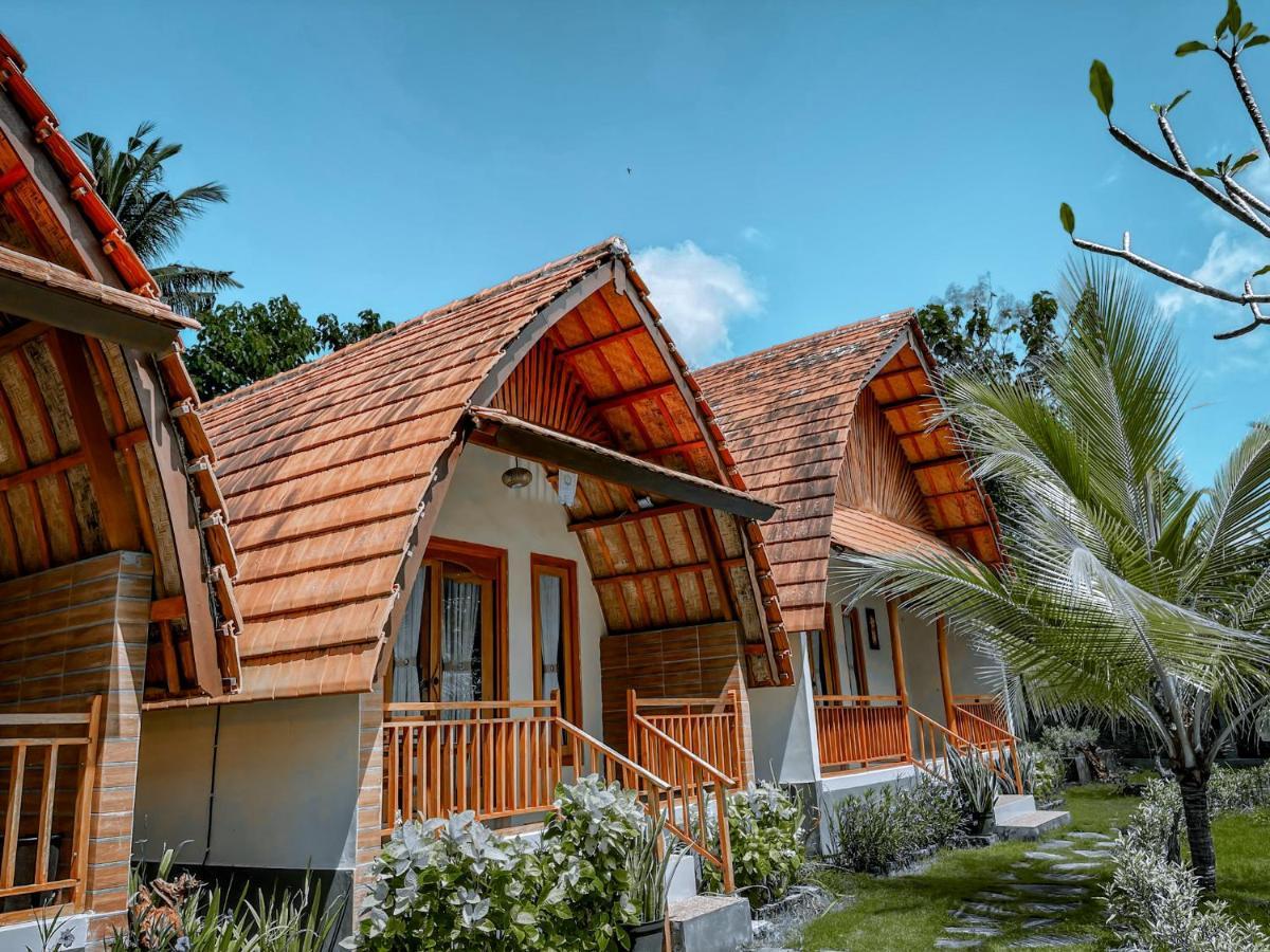 Mertha Sari Resto & Bungalow Klungkung 外观 照片