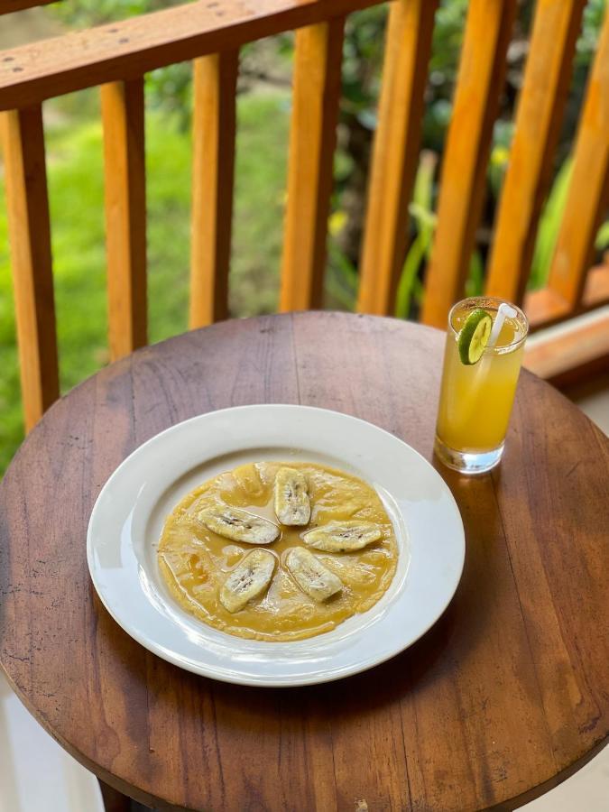 Mertha Sari Resto & Bungalow Klungkung 外观 照片